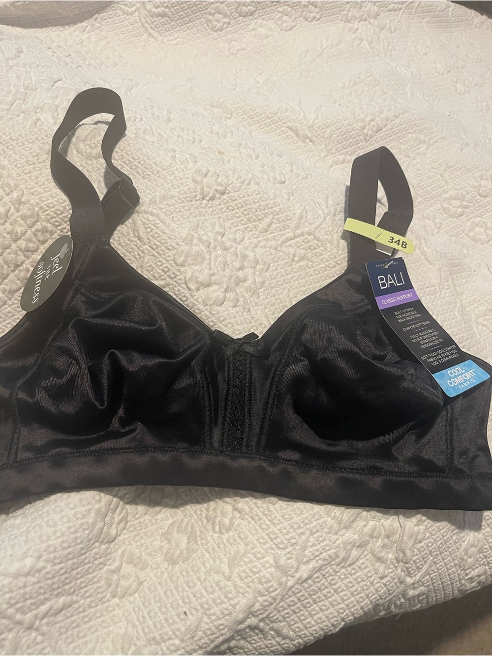 Bali Black Wireless Comfort Bra Sz 34C